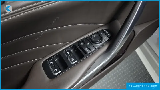 KIA STINGER 2.5 AWD MASTERS