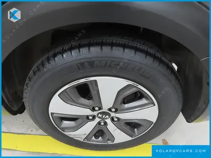 KIA NIRO LUXURY