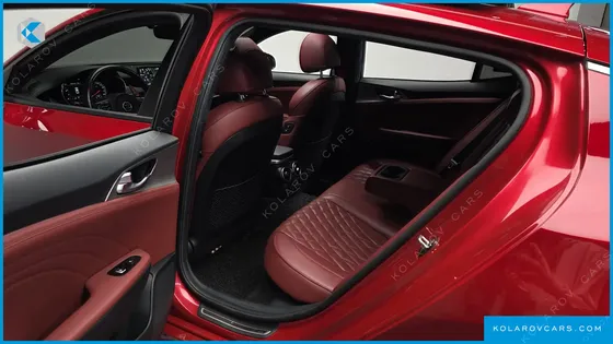 KIA STINGER 3.3 GT AWD MASTERS TURBO PACKAGE