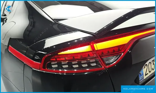 KIA STINGER 2.5 AWD MASTERS ACRO EDITION