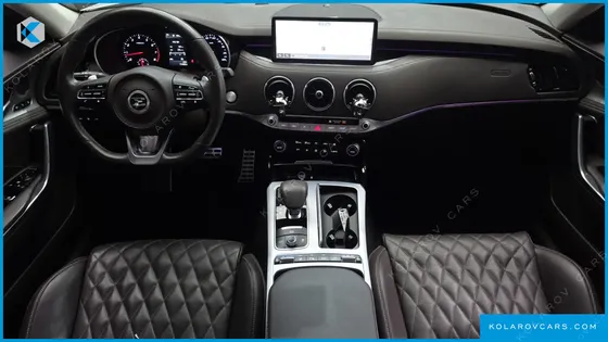 KIA STINGER 2.5 MASTERS