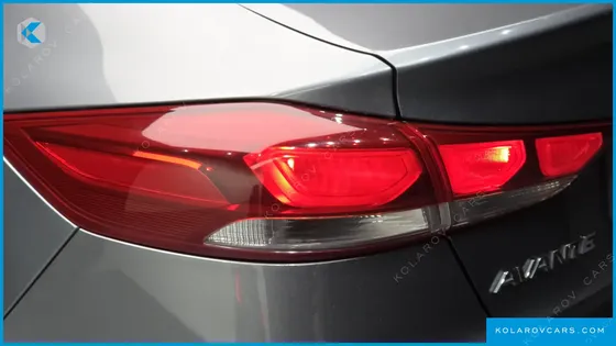 HYUNDAI ELANTRA (AVANTE) 1.6 GDI SMART