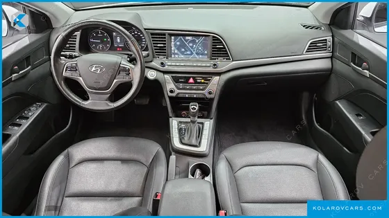 HYUNDAI ELANTRA (AVANTE) 1.6 E-VGT SMART