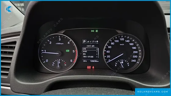 HYUNDAI ELANTRA (AVANTE) 1.6 E-VGT SMART