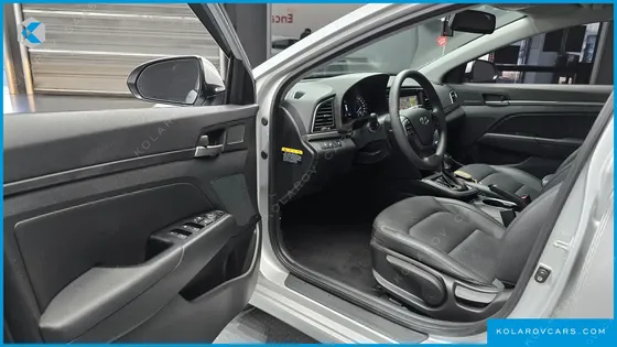 HYUNDAI ELANTRA (AVANTE) 1.6 GDI VALUE PLUS