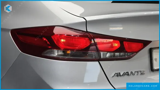 HYUNDAI ELANTRA (AVANTE) 1.6 GDI VALUE PLUS