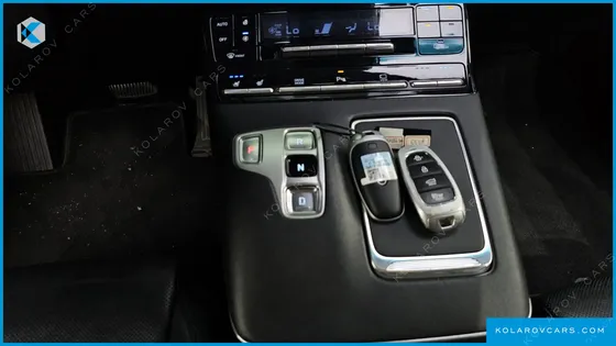 HYUNDAI GRANDEUR 3.0 LPI RENT CAR