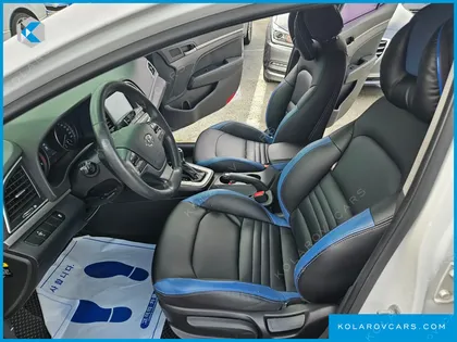 HYUNDAI ELANTRA (AVANTE) 1.6 GDI MODERN