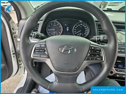 HYUNDAI ELANTRA (AVANTE) 1.6 GDI MODERN