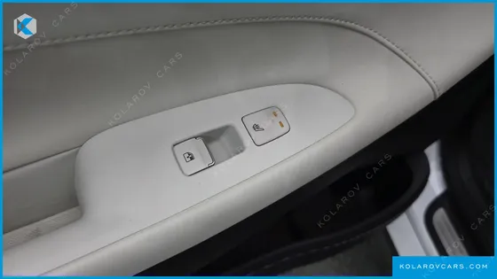 HYUNDAI GRANDEUR 3.3