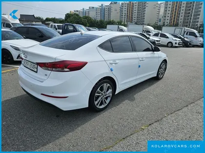 HYUNDAI ELANTRA (AVANTE) 1.6 GDI VALUE PLUS