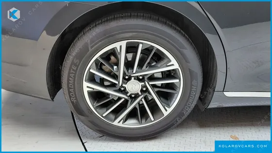 HYUNDAI GRANDEUR 3.0 LPI RENT CAR