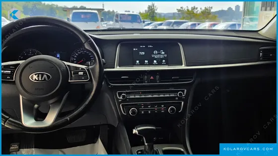 KIA K5 2.0 LPI RENTAL CAR