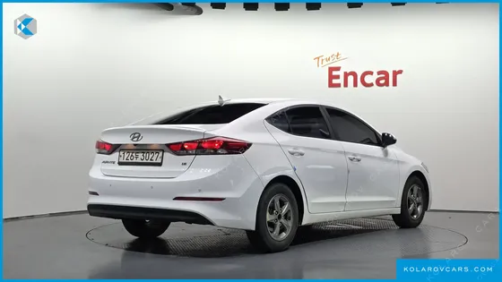 HYUNDAI ELANTRA (AVANTE) 1.6 GDI SMART