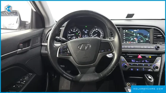 HYUNDAI ELANTRA (AVANTE) 1.6 GDI SMART
