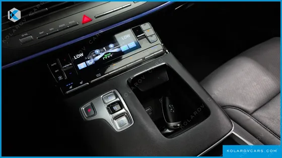 HYUNDAI GRANDEUR 3.3