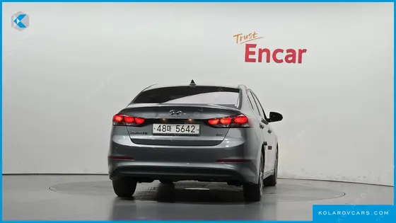HYUNDAI ELANTRA (AVANTE) 1.6 GDI SMART