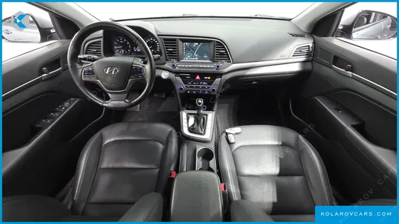 HYUNDAI ELANTRA (AVANTE) 1.6 GDI SMART