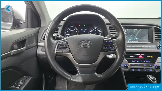 HYUNDAI ELANTRA (AVANTE) 1.6 GDI SMART