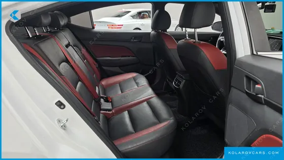 HYUNDAI ELANTRA (AVANTE) 1.6 TURBO SPORT