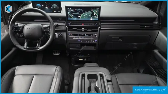HYUNDAI STARIA EV LOUNGE 11-SEATER