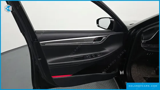 HYUNDAI GRANDEUR 3.0 LPI RENT CAR