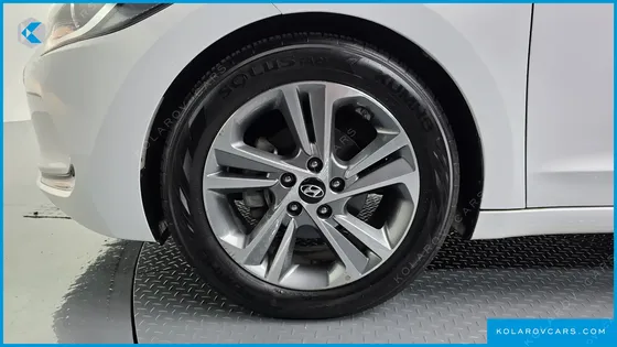 HYUNDAI ELANTRA (AVANTE) 1.6 GDI VALUE PLUS