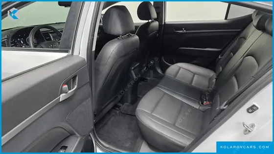 HYUNDAI ELANTRA (AVANTE) 1.6 GDI VALUE PLUS