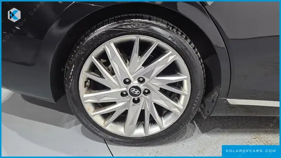 HYUNDAI GRANDEUR 2.5
