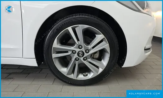 HYUNDAI ELANTRA (AVANTE) 1.6 GDI VALUE PLUS