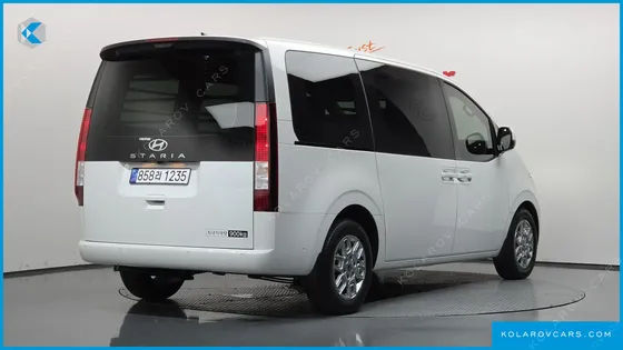 HYUNDAI STARIA L3.5 CARGO 3-SEATER