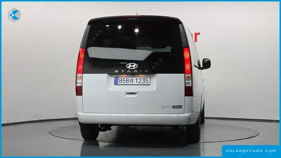 HYUNDAI STARIA L3.5 CARGO 3-SEATER