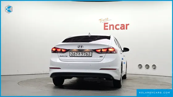 HYUNDAI ELANTRA (AVANTE) 1.6 GDI SMART