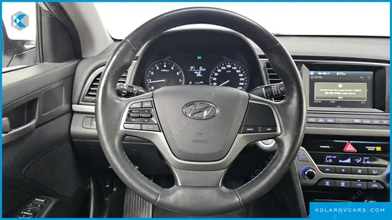 HYUNDAI ELANTRA (AVANTE) 1.6 GDI SMART