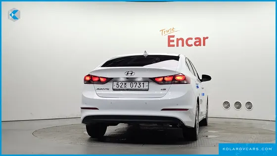 HYUNDAI ELANTRA (AVANTE) 1.6 GDI SMART