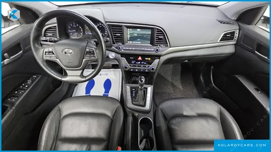 HYUNDAI ELANTRA (AVANTE) 1.6 GDI SMART