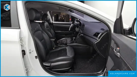 HYUNDAI ELANTRA (AVANTE) 1.6 GDI SMART