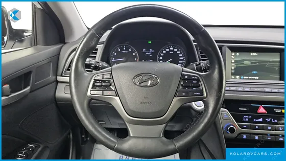 HYUNDAI ELANTRA (AVANTE) 1.6 GDI SMART