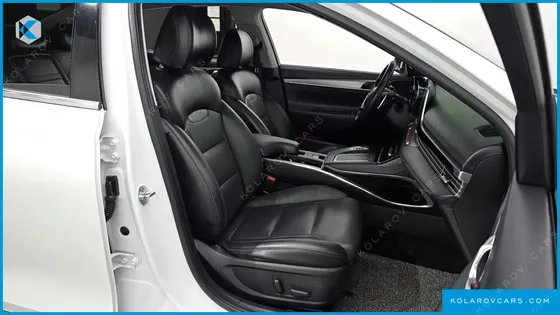HYUNDAI GRANDEUR 3.0 LPI RENT CAR
