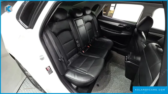 HYUNDAI GRANDEUR 3.0 LPI RENT CAR