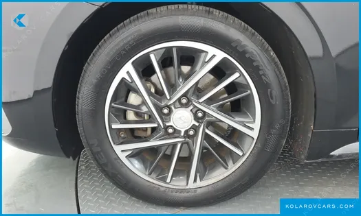 HYUNDAI GRANDEUR 2.5