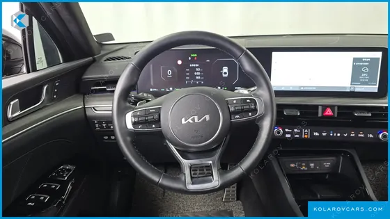 KIA K5 SIGNATURE
