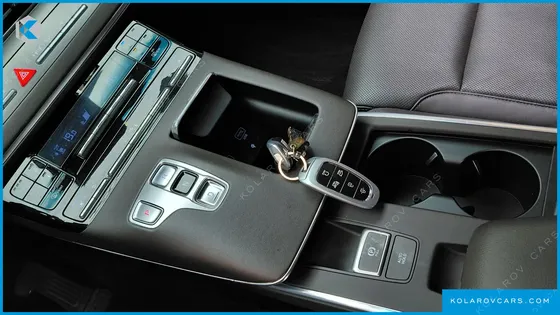 HYUNDAI GRANDEUR 3.0 LPI RENT CAR