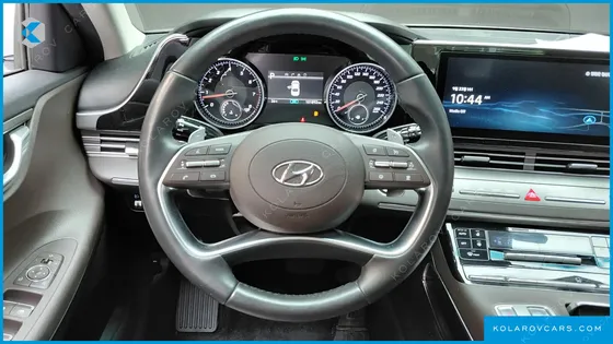 HYUNDAI GRANDEUR 3.0 LPI RENT CAR