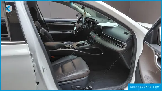 HYUNDAI GRANDEUR 3.0 LPI RENT CAR