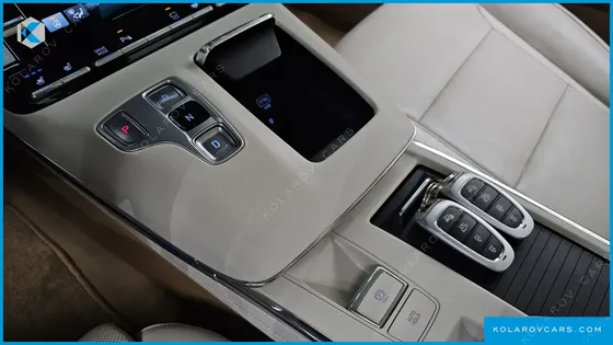 HYUNDAI GRANDEUR 3.3