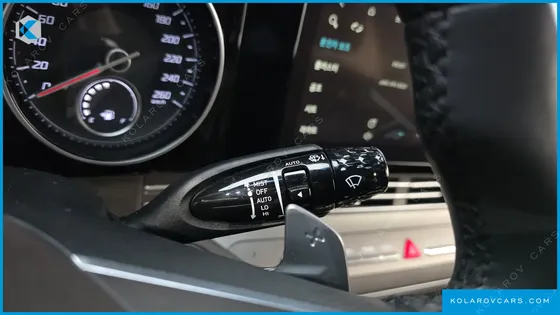 HYUNDAI GRANDEUR 3.0 LPI RENT CAR