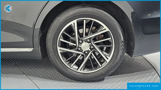 HYUNDAI GRANDEUR 2.5