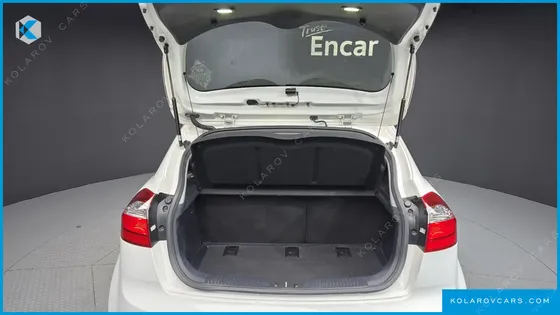 KIA PRIDE 1.6 GDI HATCHBACK