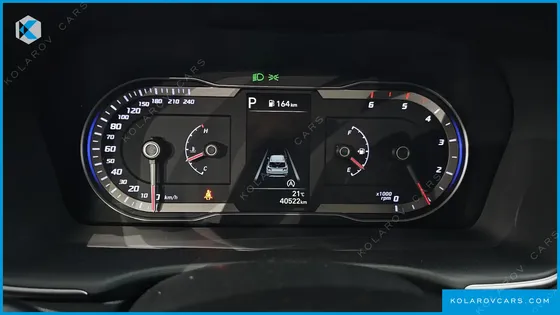 HYUNDAI TUCSON DIESEL 2.0 2WD